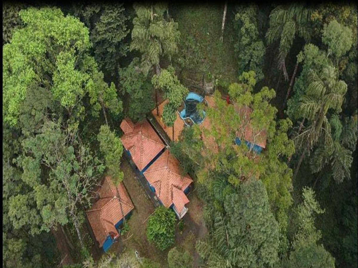 ホテル Qexperiences Coorg マディケーリ エクステリア 写真