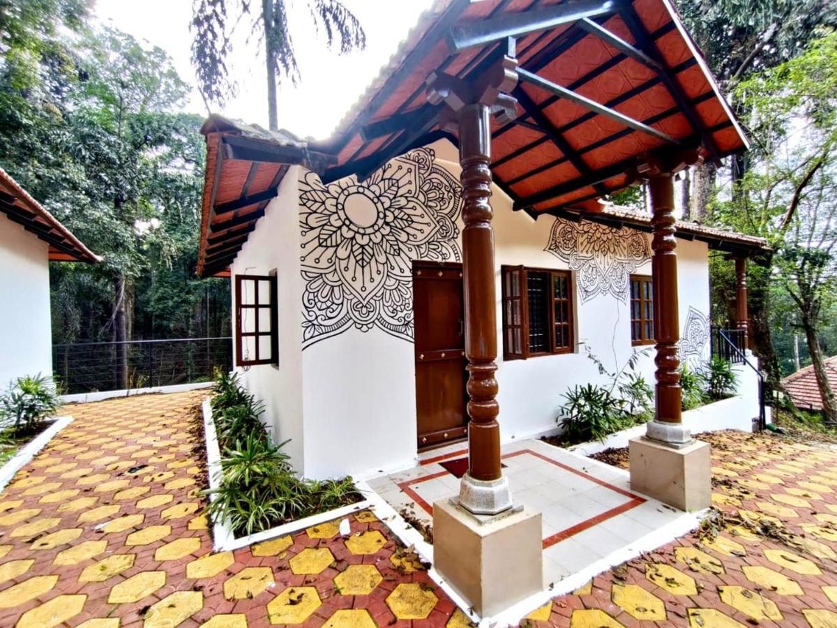 ホテル Qexperiences Coorg マディケーリ エクステリア 写真