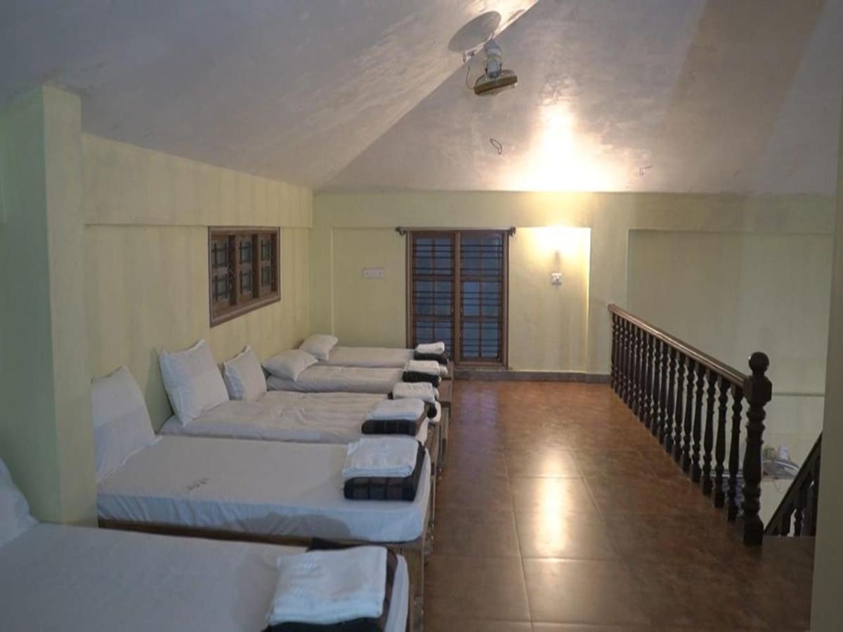 ホテル Qexperiences Coorg マディケーリ エクステリア 写真